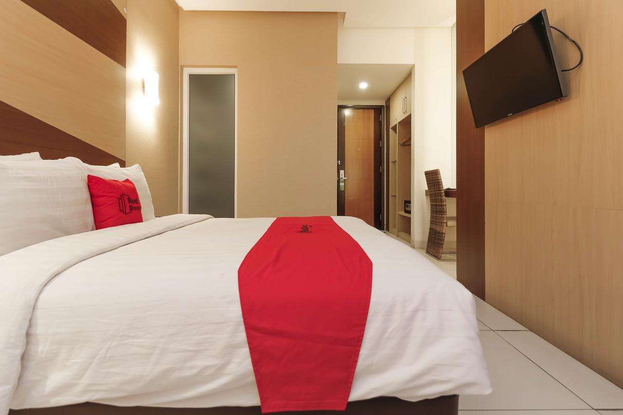 Reddoorz Near Roxy Hotel Jakarta Ngoại thất bức ảnh